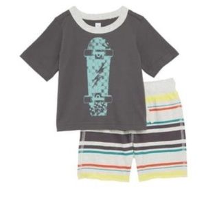 Skateboard T-Shirt & Shorts Set